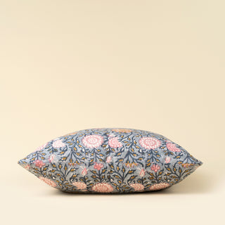 Un coussin décoratif inspiré du jardin
