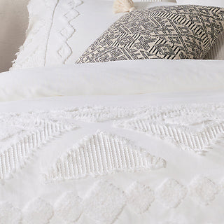 Housse de couette ivoire tuftée Raitha