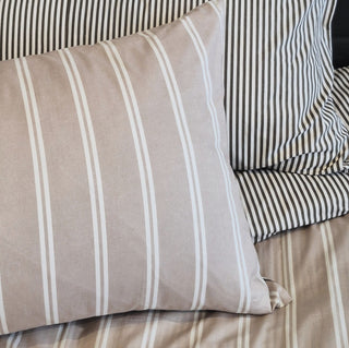 Housse de couette à rayures olive et naturel Martini